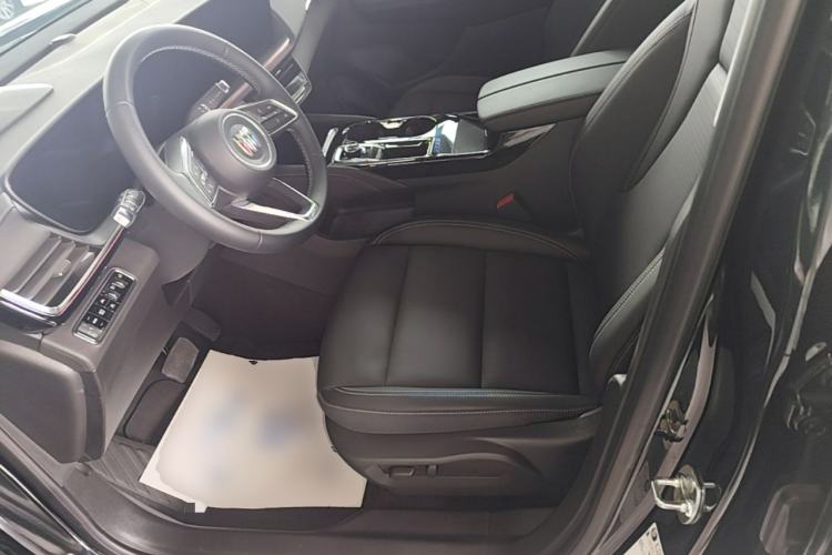 Used Buick Envision 2025 25T Entry-Grade Platinum Edition Left Front Seat