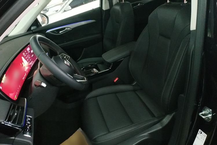 Used Buick Envision 2025 25T Entry-Grade Platinum Edition Left Front Seat