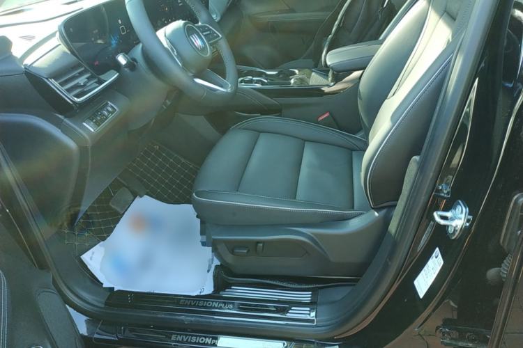 Used Buick Envision 2025 Encore Plus 28T Two-Wheel-Drive Platinum Edition Left Front Seat