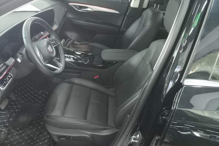Used Buick Envision 2025 25T Entry-Grade Platinum Edition Left Front Seat