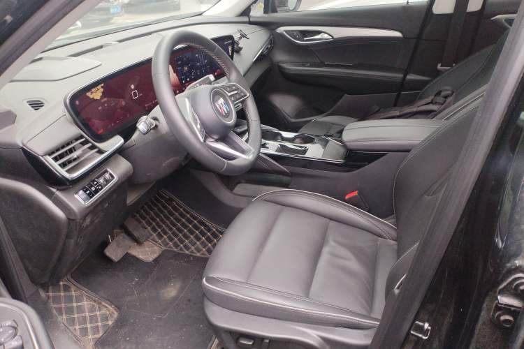 Used Buick Envision 2025 Encore Plus 28T Two-Wheel-Drive Platinum Edition Left Front Seat