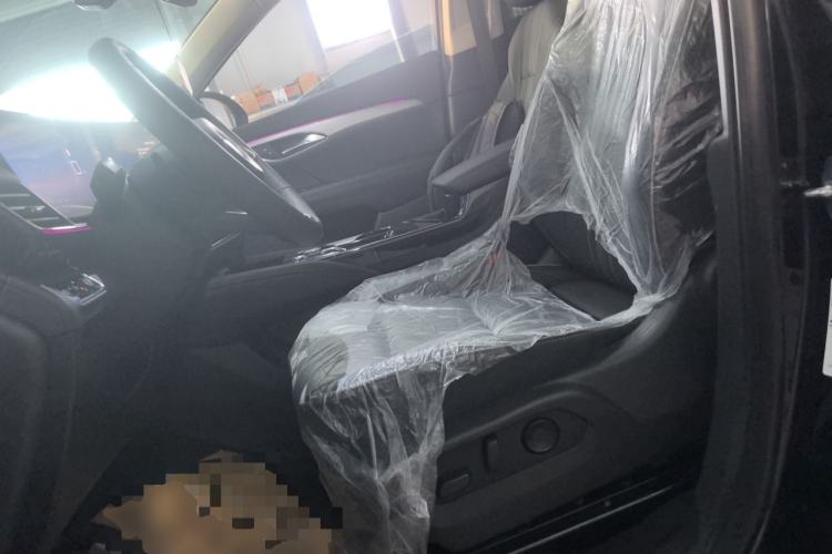 Used Buick Envision 2025 Encore Plus Four-Wheel Drive Avenir Left Front Seat