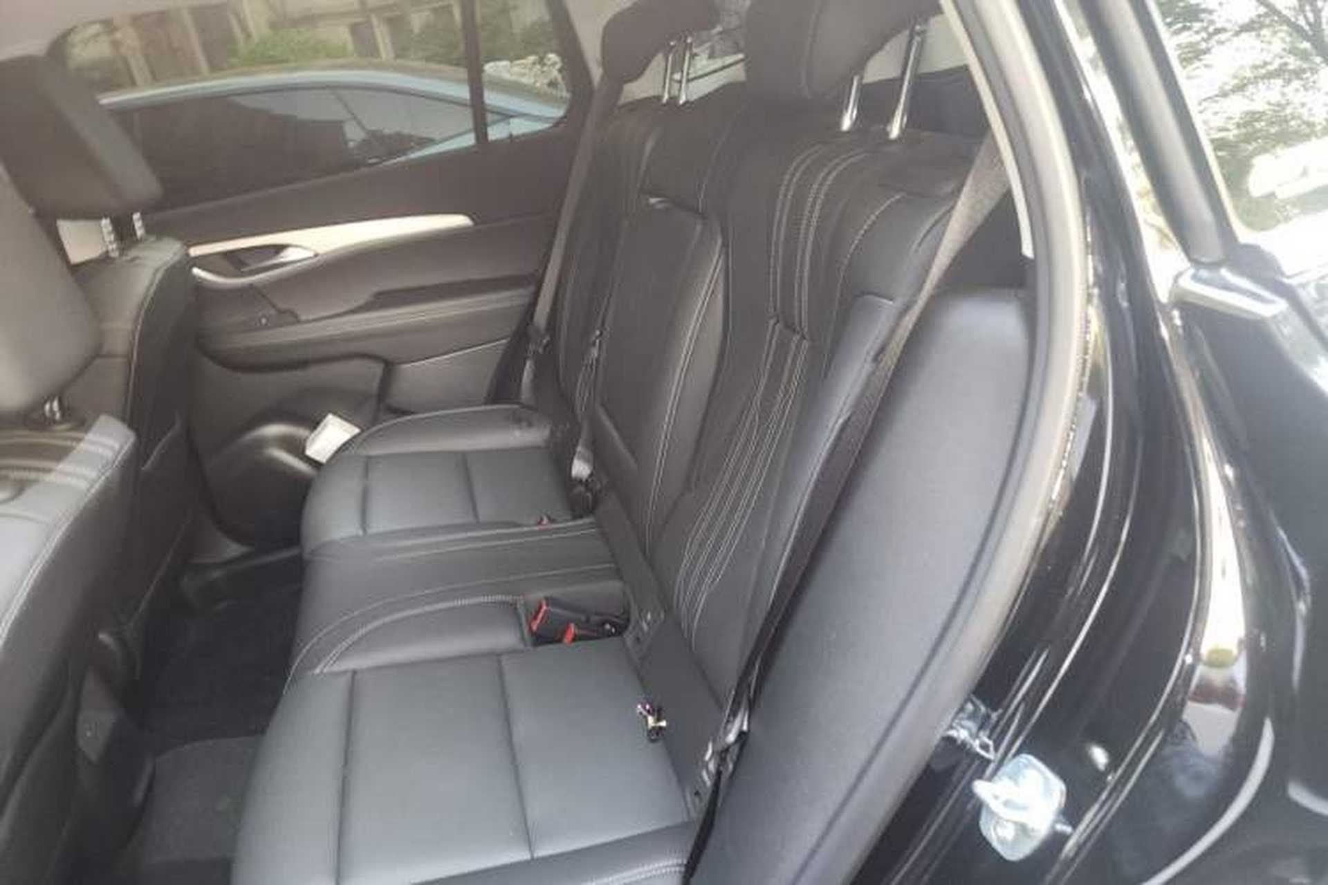 Used Buick Envision 2025 Encore Plus Four-Wheel Drive Avenir Left Rear Seat