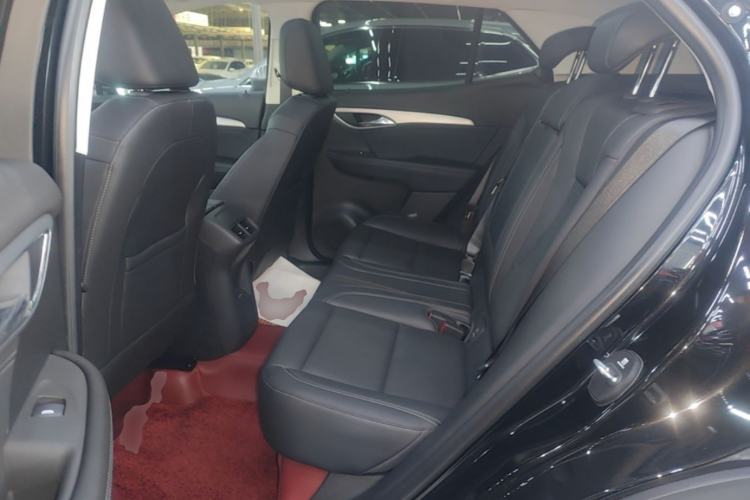 Used Buick Envision 2025 25T Entry-Grade Platinum Edition Left Rear Seat
