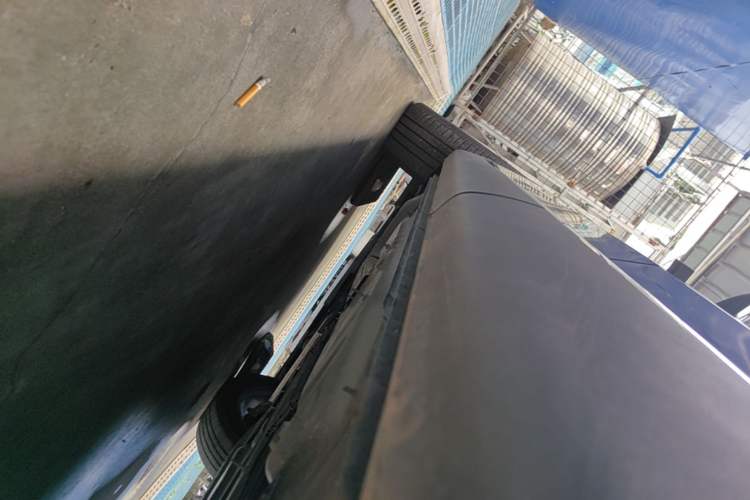 Used Buick Envision 2025 25T Entry-Grade Platinum Edition Left Side Sill