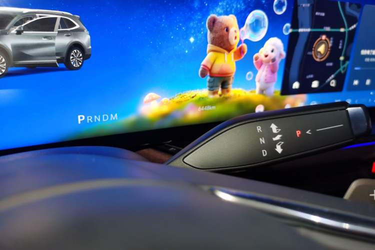 Used Buick Envision 2025 Encore Plus 28T Two-Wheel-Drive Platinum Edition Odometer Close Up