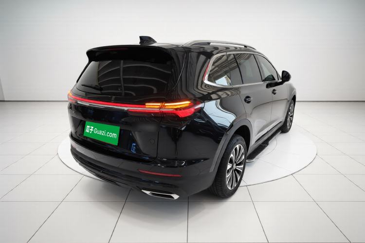 Used Buick Envision 2025 Encore Plus 28T Two-Wheel-Drive Platinum Edition Rear Right 45 Deg