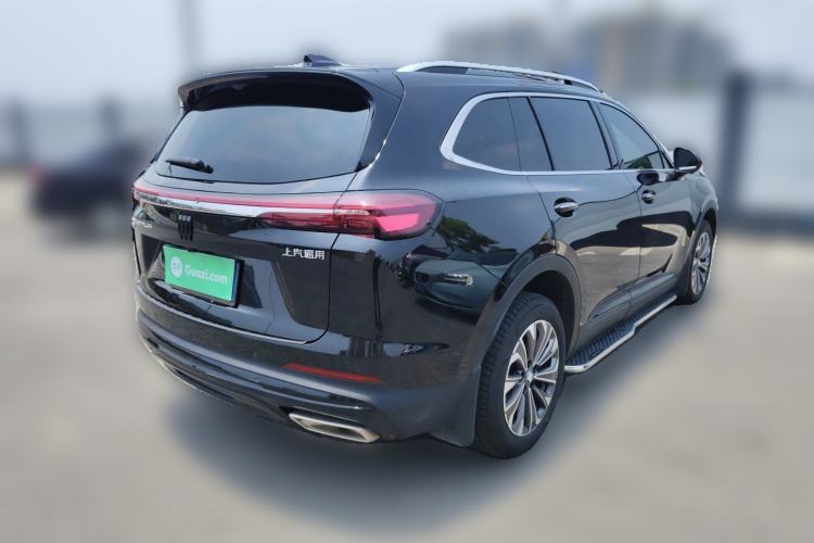 Used Buick Envision 2025 Encore Plus 28T Two-Wheel-Drive Platinum Edition Rear Right 45 Deg