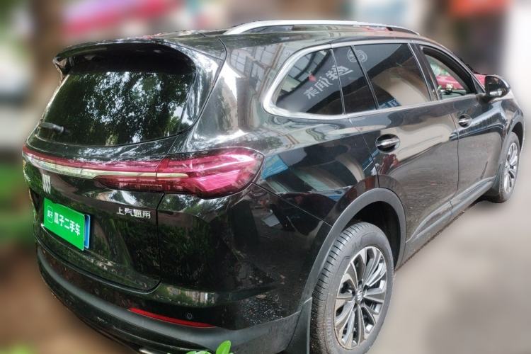 Used Buick Envision 2025 Encore Plus 28T Two-Wheel-Drive Platinum Edition Rear Right 45 Deg