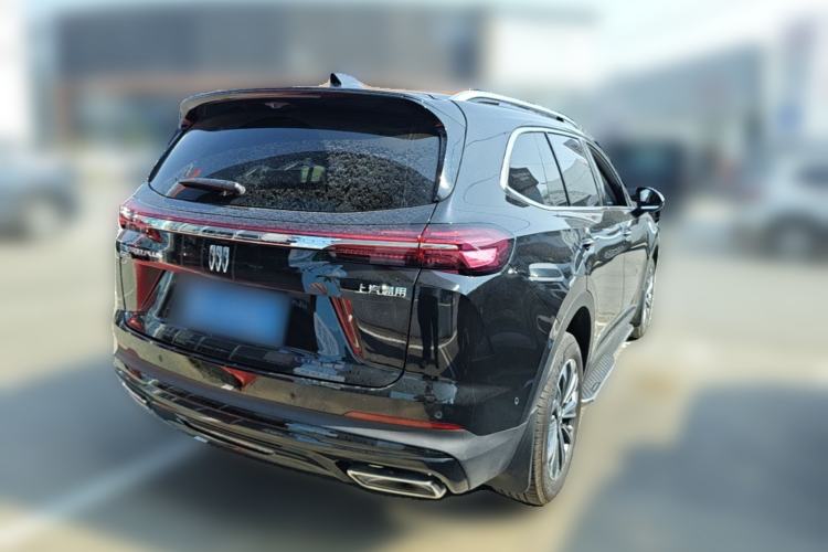 Used Buick Envision 2025 Encore Plus 28T Two-Wheel-Drive Platinum Edition Rear Right 45 Deg