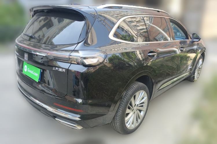 Used Buick Envision 2025 Encore Plus Four-Wheel Drive Avenir Rear Right 45 Deg