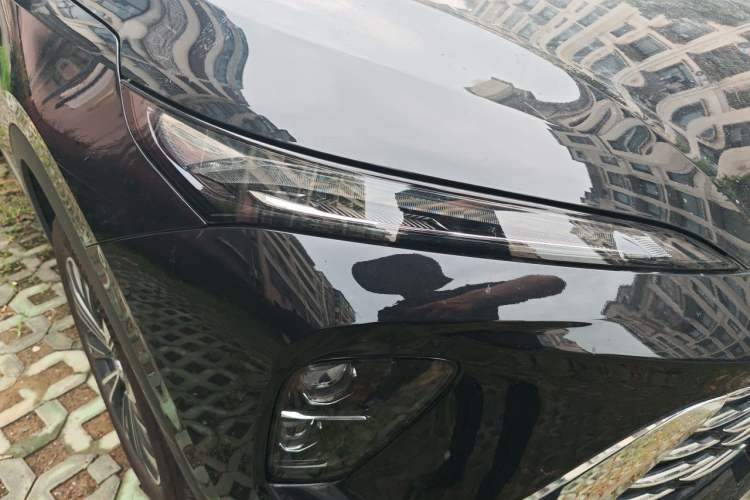 Used Buick Envision 2025 25T Entry-Grade Platinum Edition Right Front Headlight