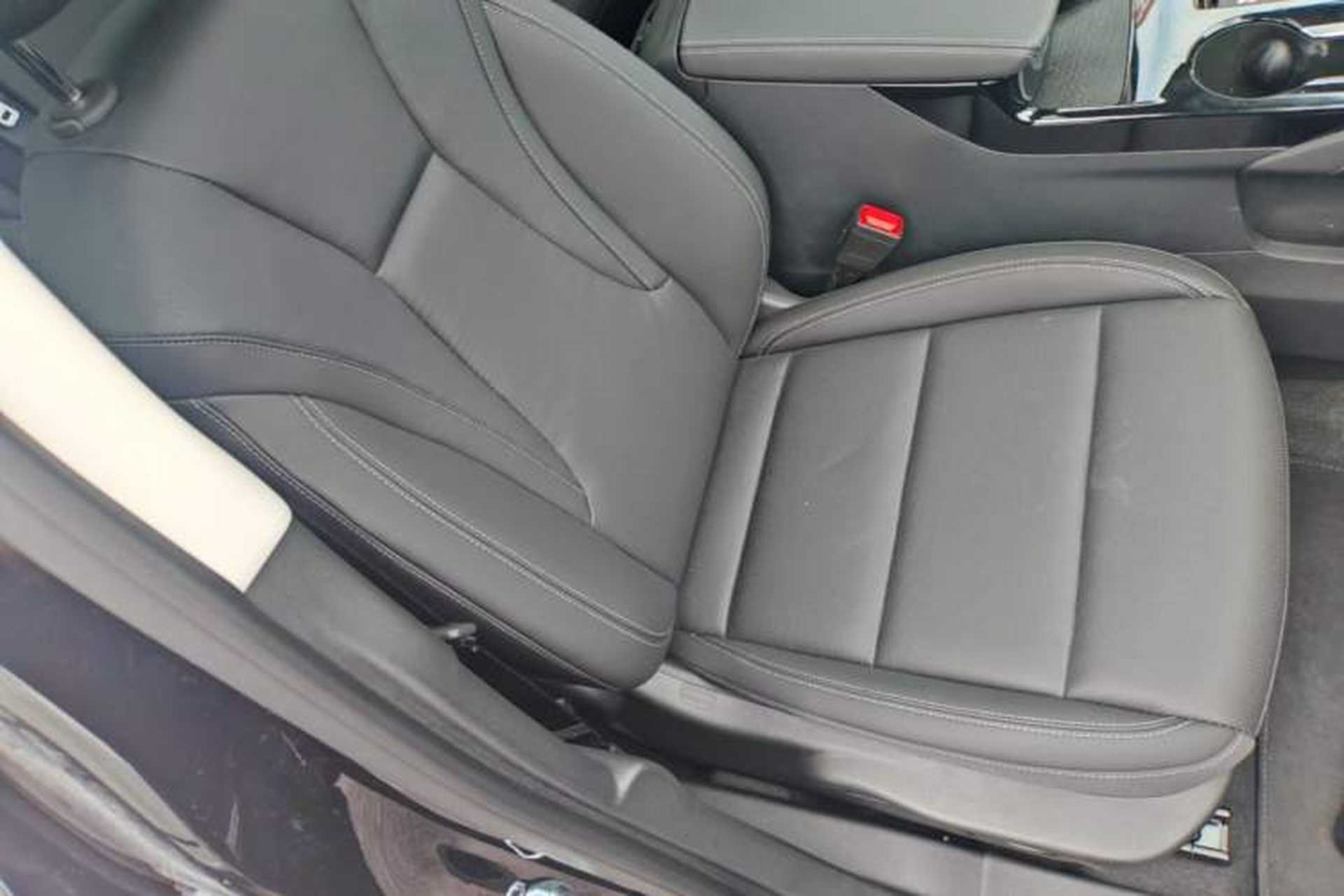 Used Buick Envision 2025 25T Entry-Grade Platinum Edition Right Front Seat