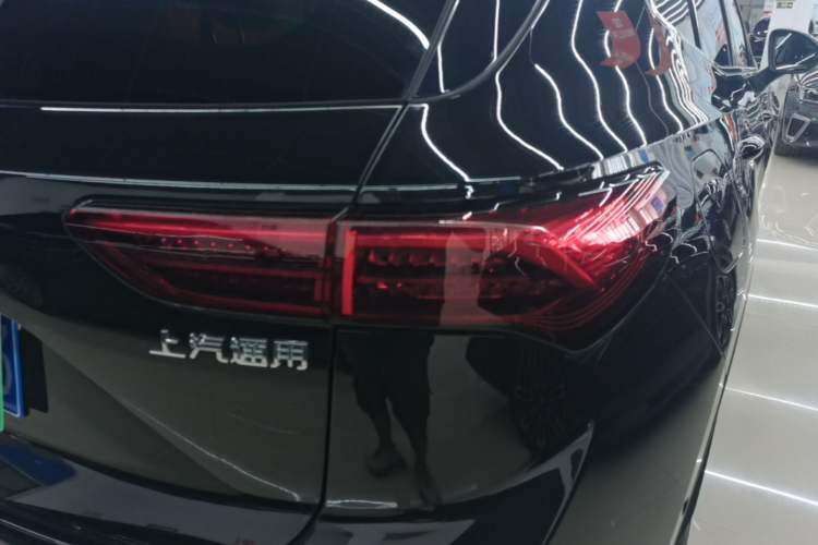 Used Buick Envision 2025 25T Entry-Grade Platinum Edition Right Rear Taillight