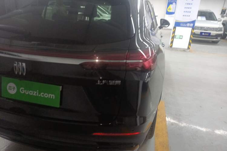 Used Buick Envision 2025 Encore Plus 28T Two-Wheel-Drive Platinum Edition Right Rear Taillight