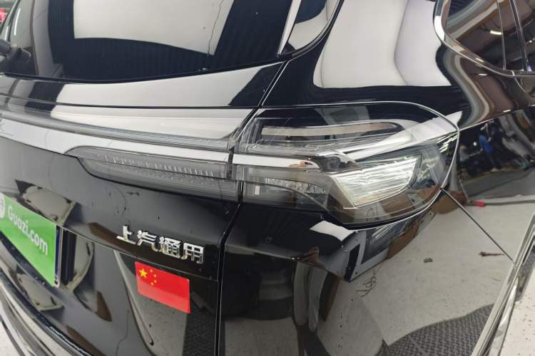 Used Buick Envision 2025 Encore Plus Four-Wheel Drive Avenir Right Rear Taillight