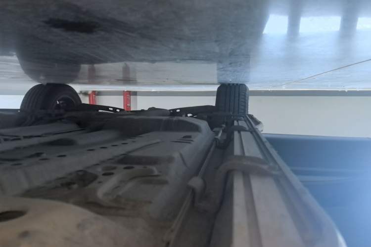 Used Buick Envision 2025 Encore Plus 28T Two-Wheel-Drive Platinum Edition Right Side Sill