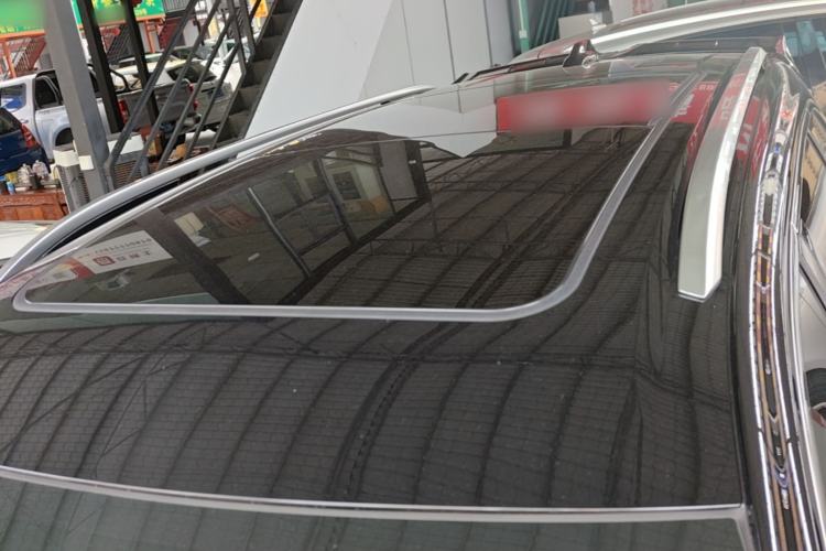 Used Buick Envision 2025 Encore Plus 28T Two-Wheel-Drive Platinum Edition Roof
