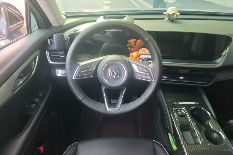 Used Buick Envision 2025 Encore Plus 28T Two-Wheel-Drive Platinum Edition Steering Wheel
