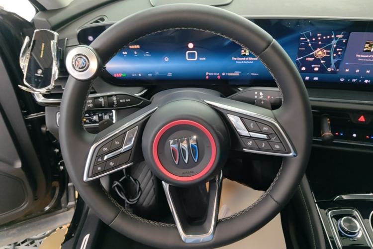 Used Buick Envision 2025 Encore Plus 28T Two-Wheel-Drive Platinum Edition Steering Wheel