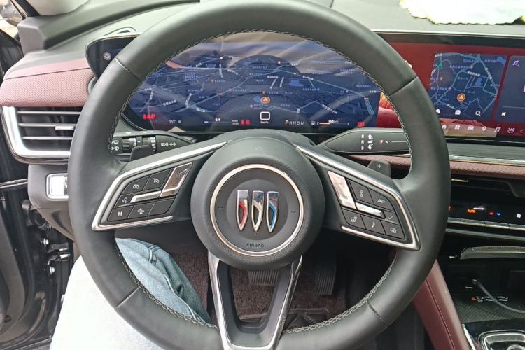 Used Buick Envision 2025 Encore Plus 28T Two-Wheel-Drive Platinum Edition Steering Wheel