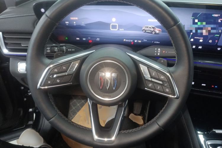 Used Buick Envision 2025 Encore Plus 28T Two-Wheel-Drive Platinum Edition Steering Wheel