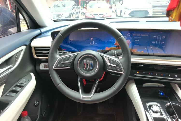 Used Buick Envision 2025 Encore Plus Four-Wheel Drive Avenir Steering Wheel
