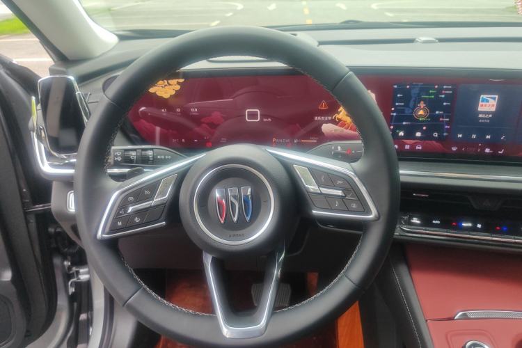 Used Buick Envision 2025 25T Entry-Grade Platinum Edition Steering Wheel