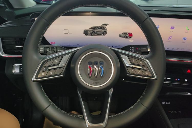 Used Buick Envision 2025 Encore Plus 28T Two-Wheel-Drive Platinum Edition Steering Wheel