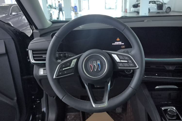 Used Buick Envision 2025 Encore Plus 28T Two-Wheel-Drive Platinum Edition Steering Wheel