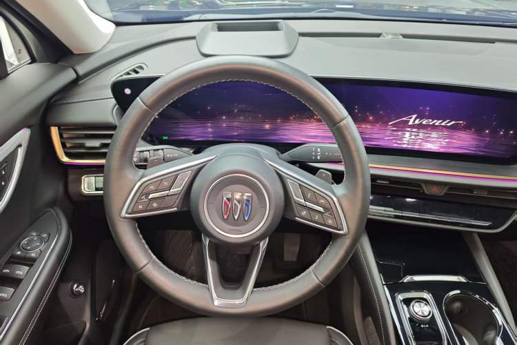 Used Buick Envision 2025 Encore Plus Four-Wheel Drive Avenir Steering Wheel