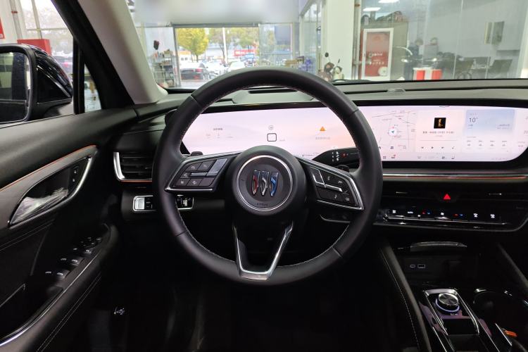Used Buick Envision 2025 25T Entry-Grade Platinum Edition Steering Wheel