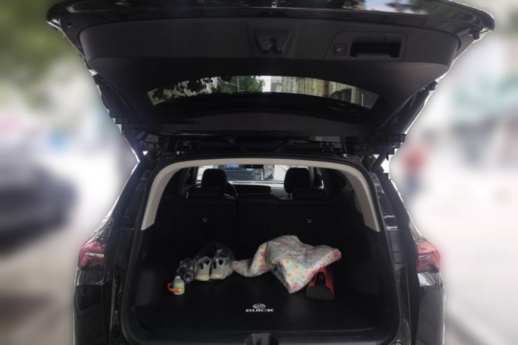 Used Buick Envision 2025 Encore Plus 28T Two-Wheel-Drive Platinum Edition Trunk