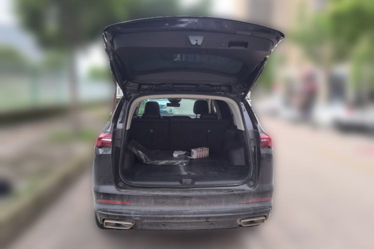 Used Buick Envision 2025 Encore Plus 28T All-Wheel-Drive Platinum Edition Trunk