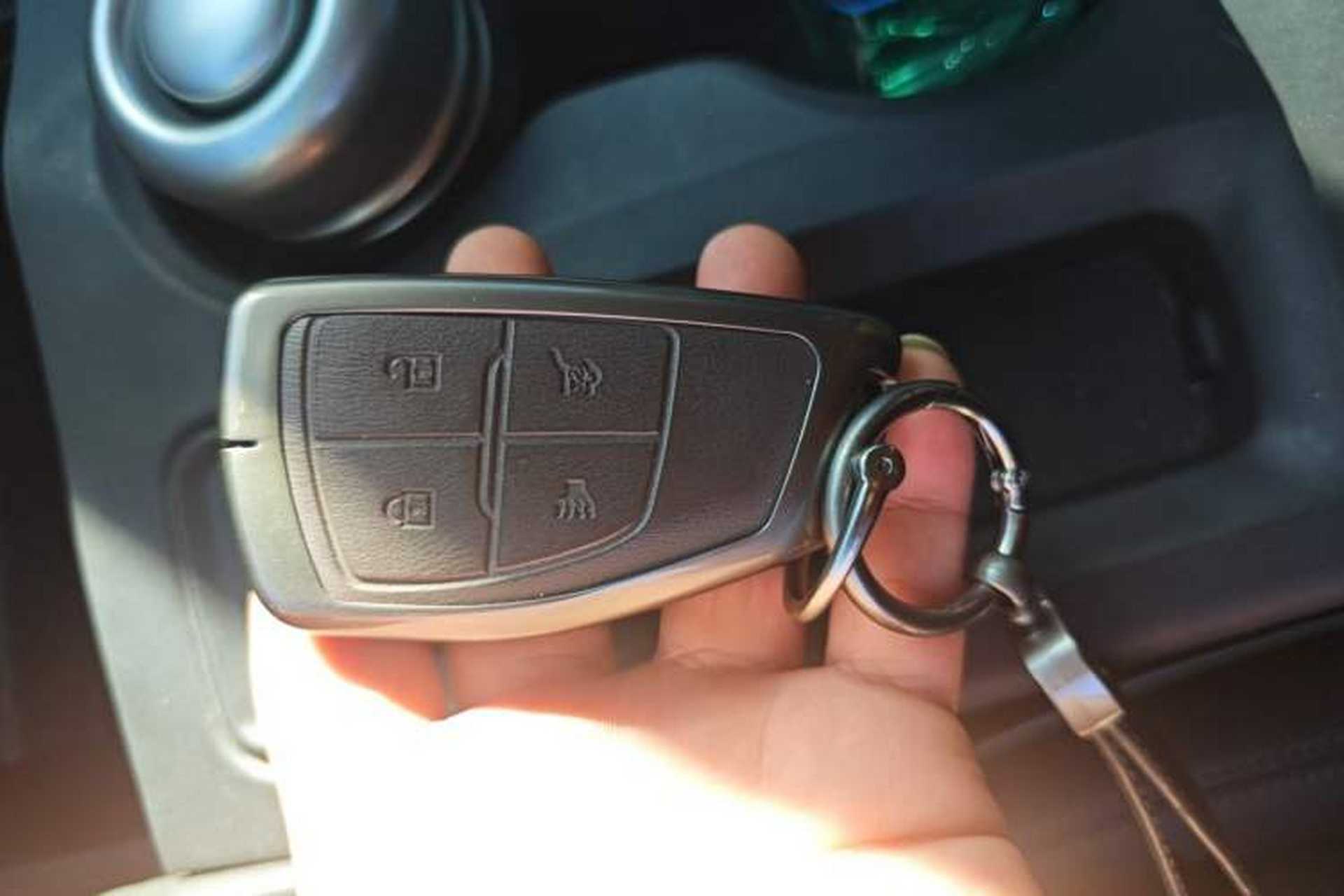 Used Buick Envision 2025 Encore Plus 28T All-Wheel-Drive Platinum Edition Vehicle Key