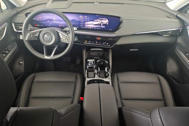 Used Buick Envision 2025 25T Entry-Grade Platinum Edition Center Console