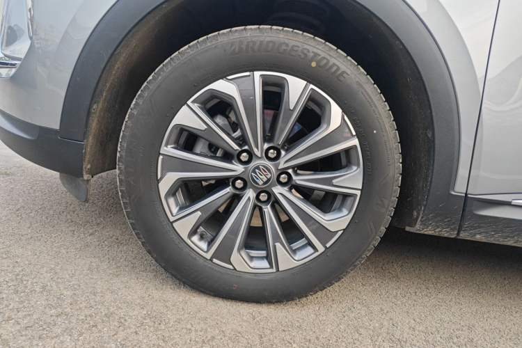 Used Buick Envision 2025 25T Entry-Grade Platinum Edition Exterior 7