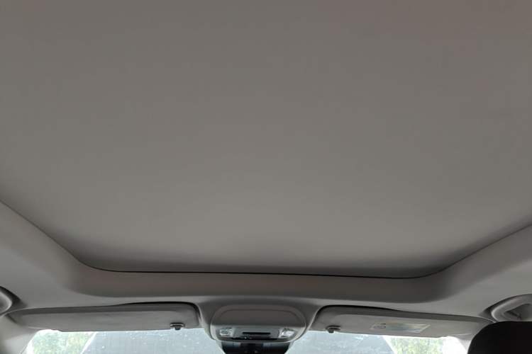 Used Buick Envision 2025 25T Entry-Grade Platinum Edition Headliner