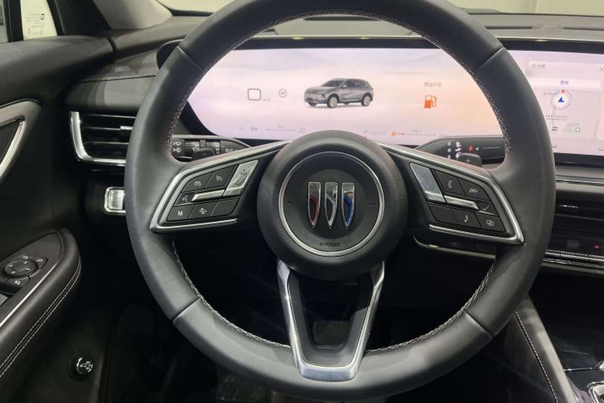 Used Buick Envision 2025 25T Entry-Grade Platinum Edition Interior 5