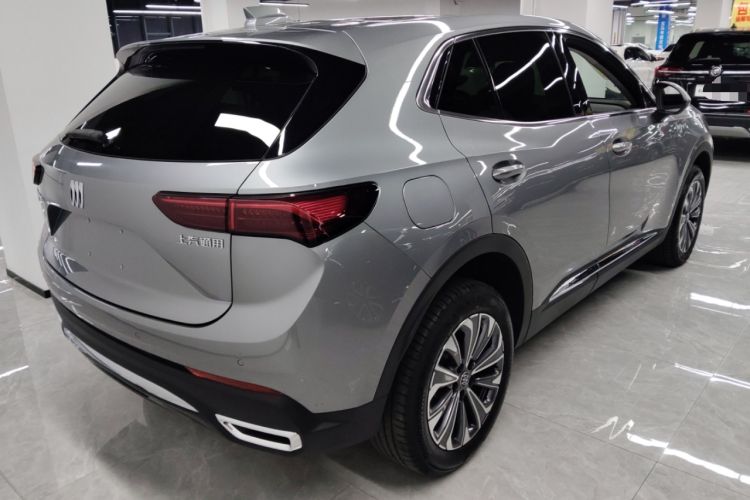 Used Buick Envision 2025 25T Entry-Grade Platinum Edition Rear Right 45 Deg