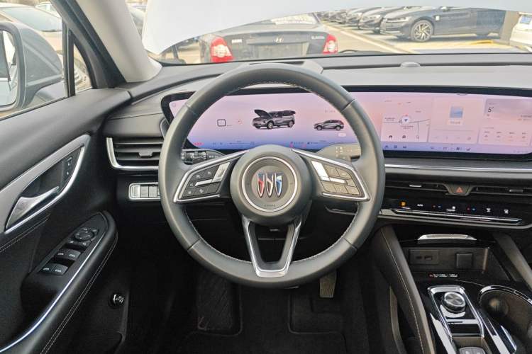 Used Buick Envision 2025 25T Entry-Grade Platinum Edition Steering Wheel