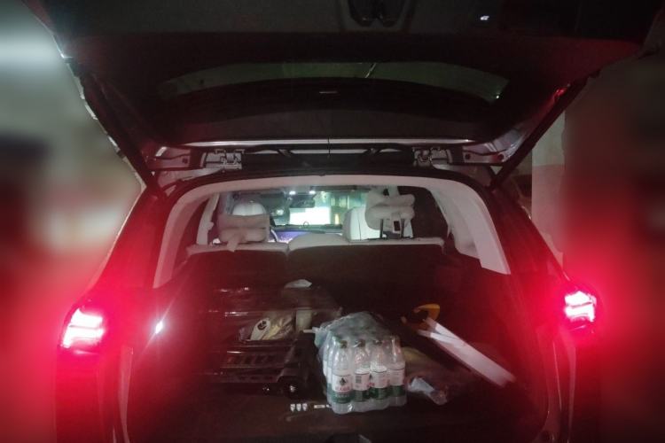 Used Buick Envision 2025 Encore Plus Four-Wheel Drive Avenir Trunk