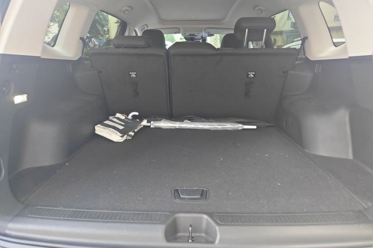 Used Buick Envision 2025 Encore Plus Four-Wheel Drive Avenir Trunk