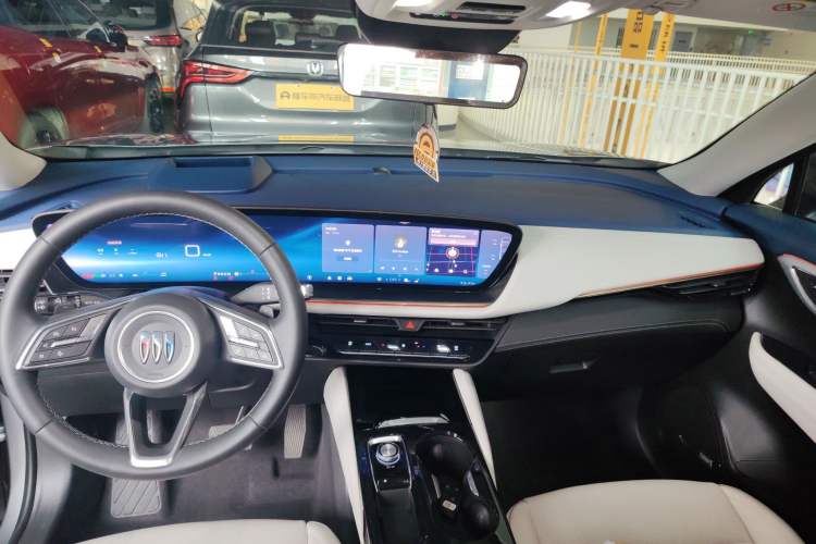 Used Buick Envision 2025 Encore Plus Four-Wheel Drive Avenir Audio And AC Panel