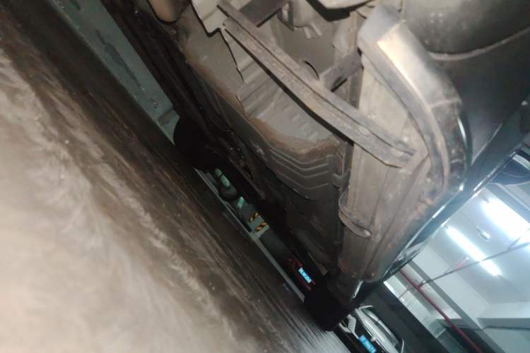 Used Buick Envision 2025 Encore Plus 28T Two-Wheel-Drive Platinum Edition Chassis Rear Right