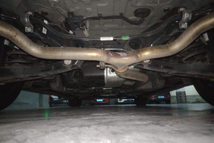 Used Buick Envision 2025 Encore Plus 28T Two-Wheel-Drive Platinum Edition Chassis Rear