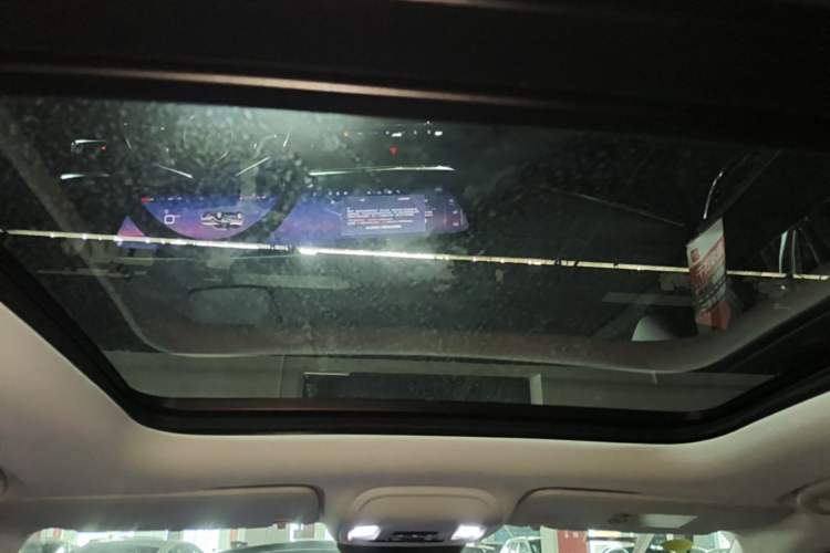 Used Buick Envision 2025 25T Entry-Grade Platinum Edition Headliner