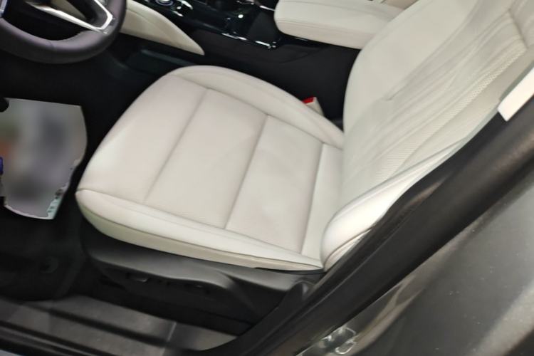 Used Buick Envision 2025 Encore Plus Four-Wheel Drive Avenir Left Front Seat