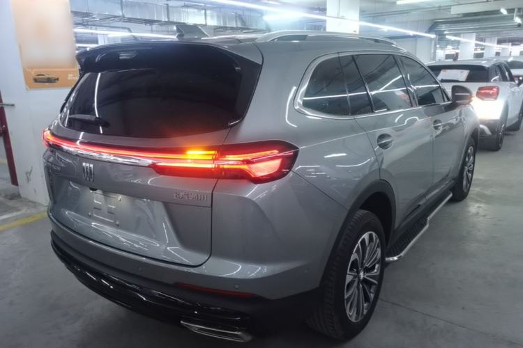 Used Buick Envision 2025 Encore Plus 28T Two-Wheel-Drive Platinum Edition Rear Right 45 Deg