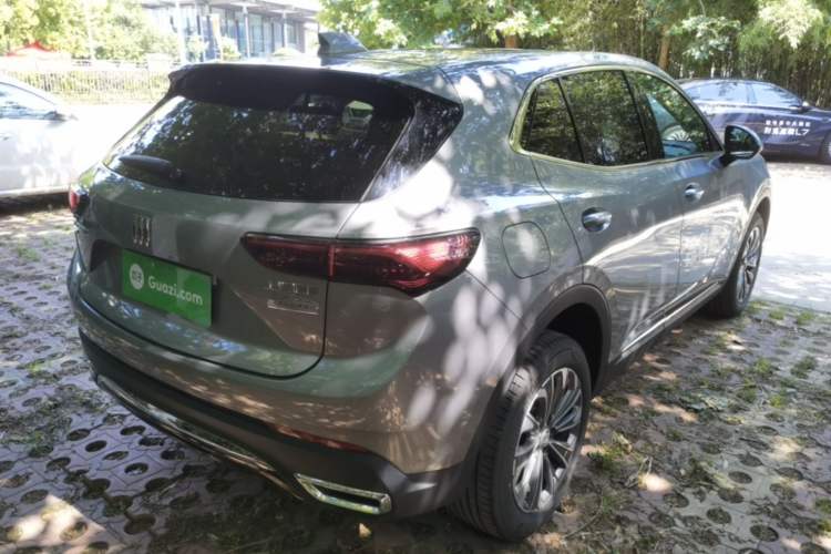Used Buick Envision 2025 25T Entry-Grade Platinum Edition Rear Right 45 Deg